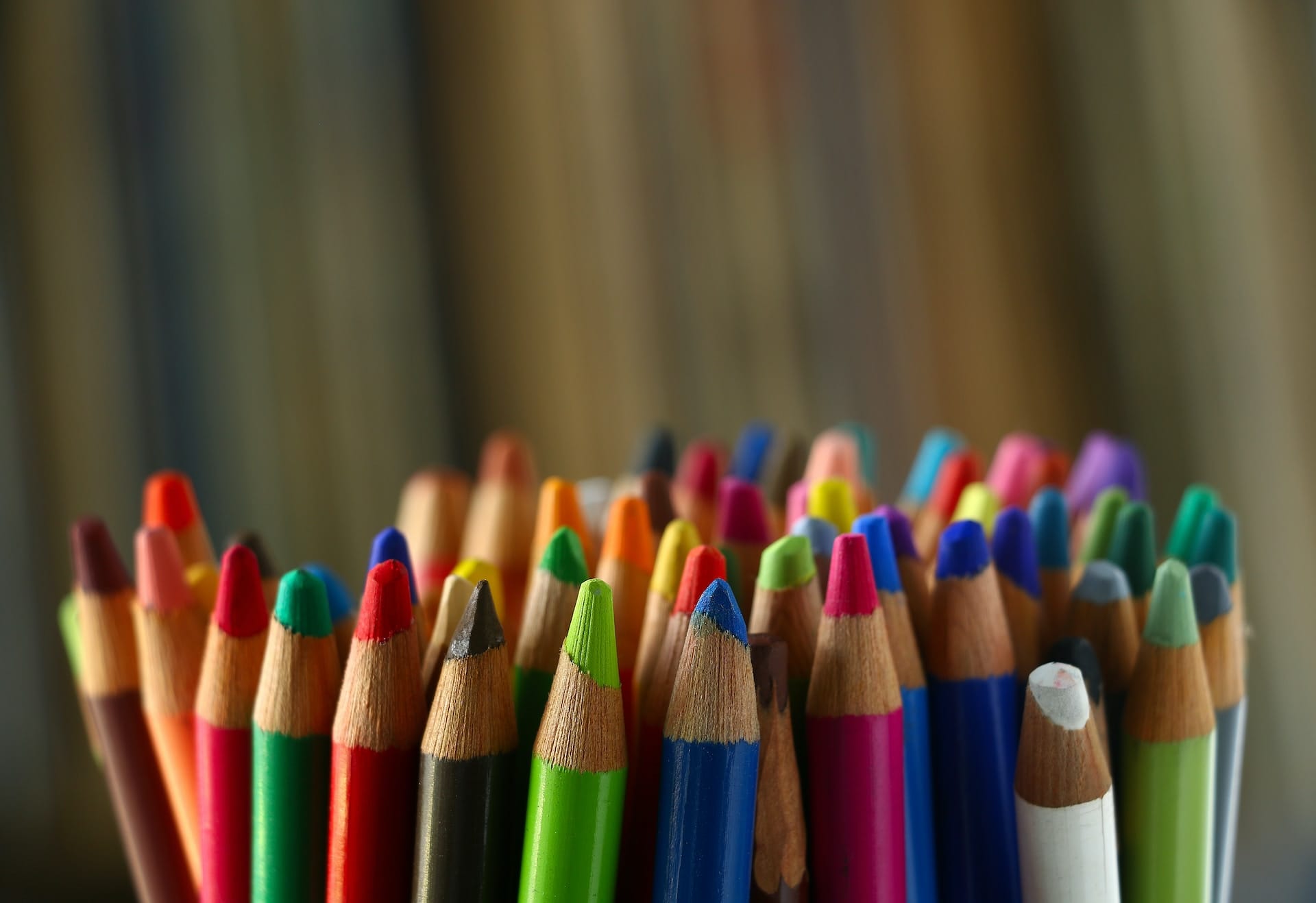 assortment of colour pencils